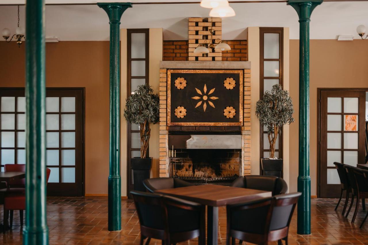 Mokrice Castle Estate Hotel Obrezje ภายนอก รูปภาพ